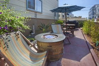 Cozy Mission Beach Bungalow 150 Steps to Sand with Private Patio Accommodation Dallas