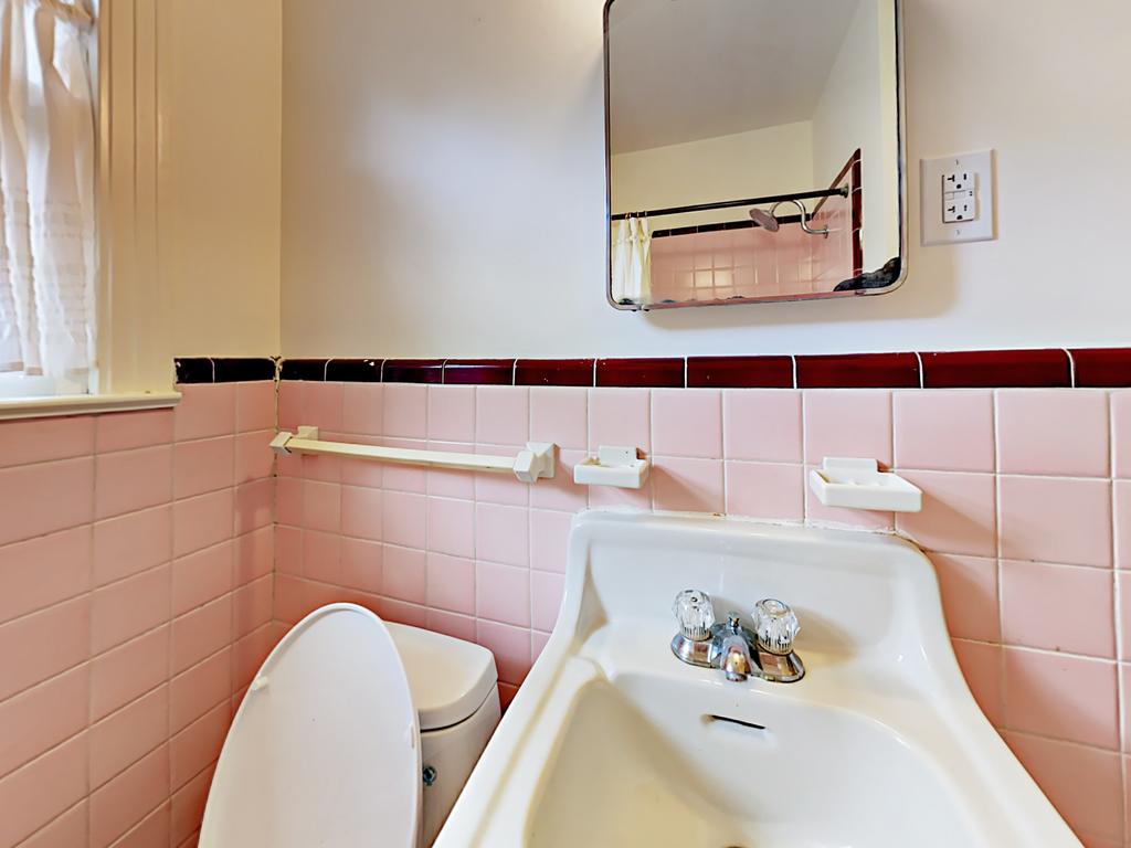 Crestwood Home - thumb 3