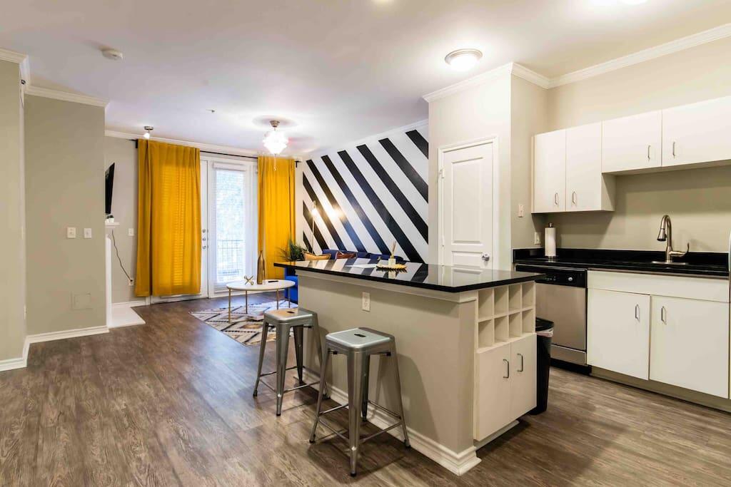 Dallas Apartment Prime Location - thumb 3