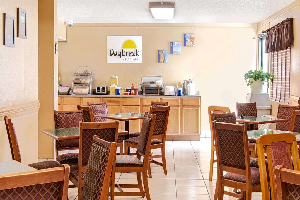 Days Inn By Wyndham El Paso Airport East - thumb 2