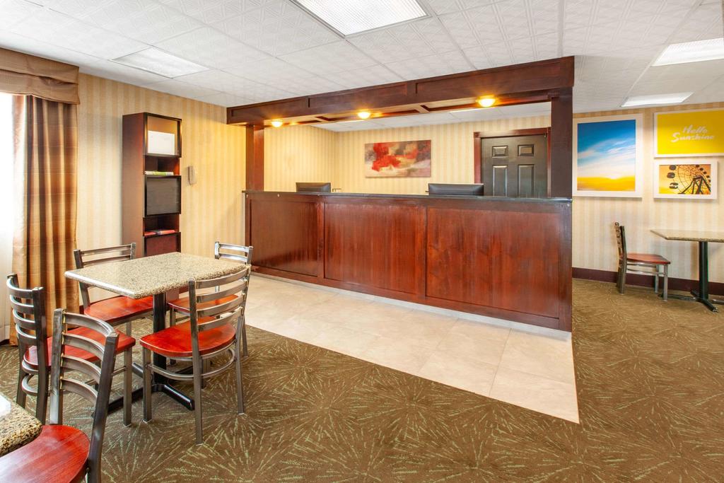 Days Inn By Wyndham Grantville - thumb 1