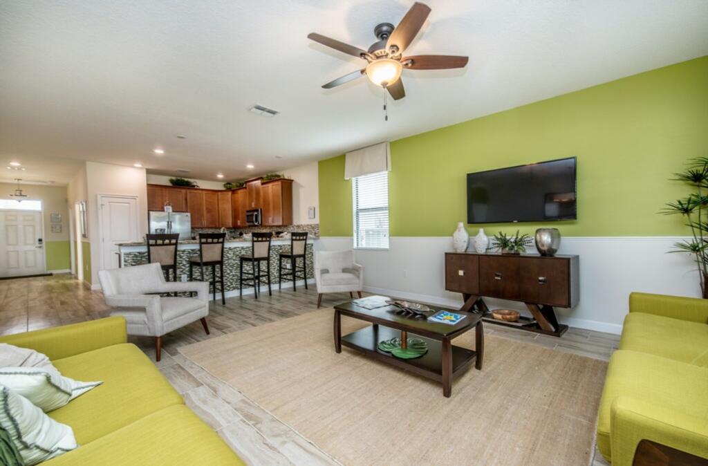 Deluxe Resort Vienna Home Next Disney - thumb 3