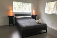 Design District big 2brn/2bth big yard  parking Accommodation Dallas