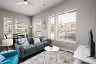 Designer 2BR Apt near Downtown Accommodation Dallas