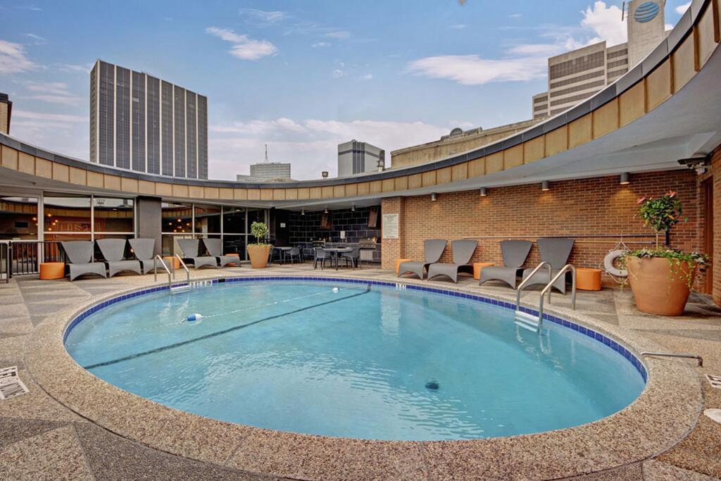 Downtown Dallas Luxury Suites By Barsala - thumb 1