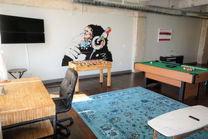 Downtown Lofts With Free Valet & Concierge