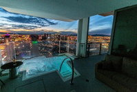 Dream Penthouse at Palms Place Accommodation Dallas