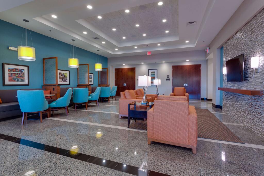 Drury Inn & Suites Gainesville - thumb 3