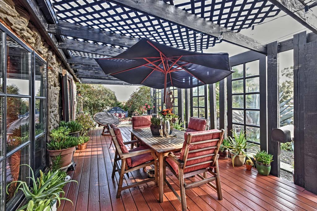 Eclectic 3BR Benicia Boho-Style Home With Mtn Views! - thumb 0