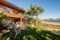 Endless Summer by AvantStay Accommodation Dallas