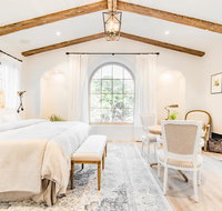 Exquisite Estately Villa - Accommodation Dallas