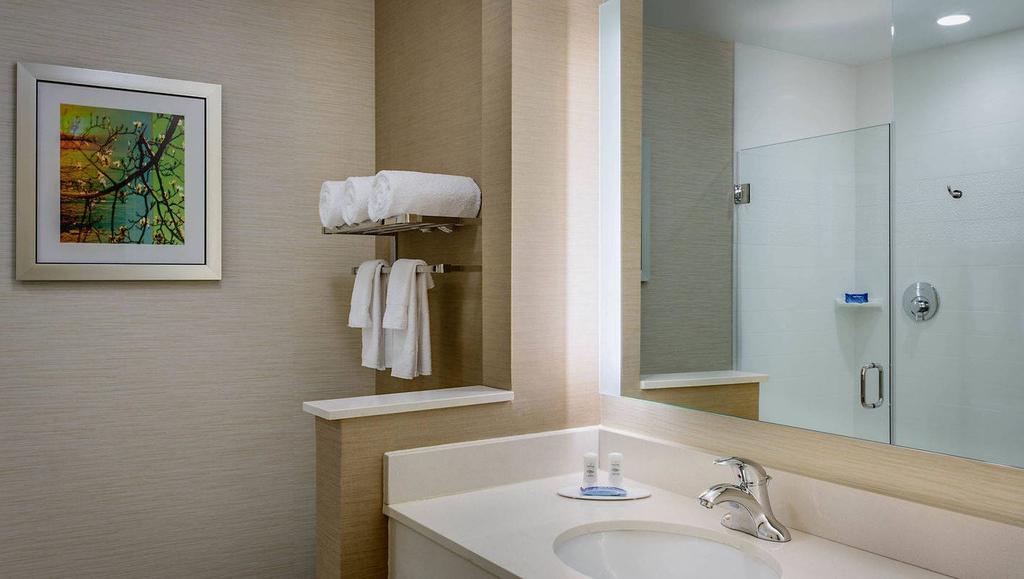 Fairfield Inn & Suites By Marriott Dallas West/I-30 - thumb 1