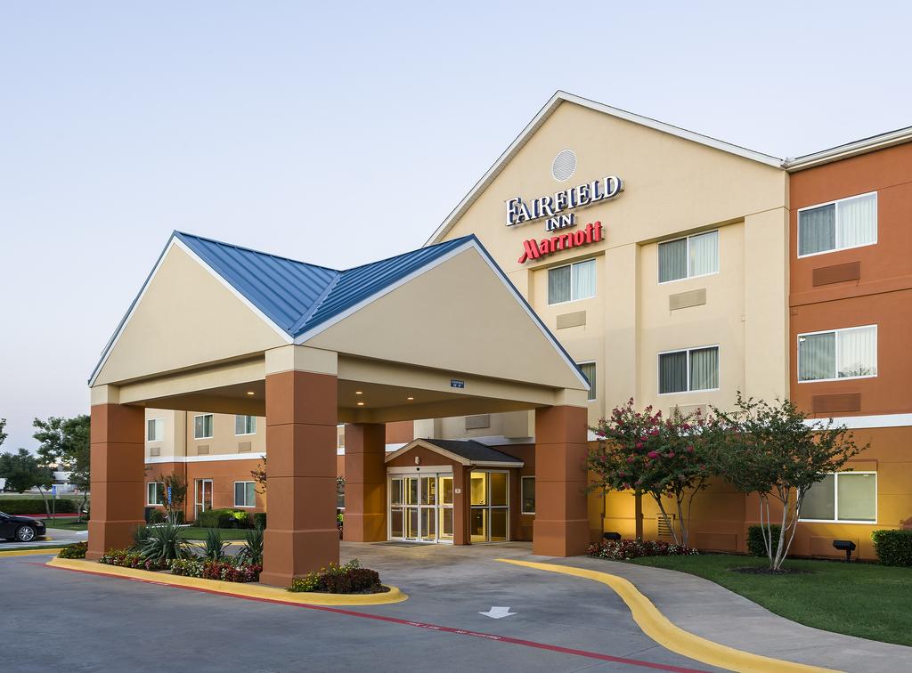 Fairfield Inn & Suites Dallas Park Central - thumb 0