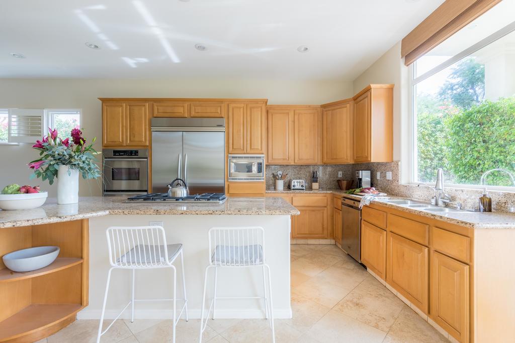 Fowler By AvantStay LIC-065,889 - thumb 2