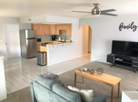 Freshly Updated 2bed 2bath with Garage  RV Parking Accommodation Dallas