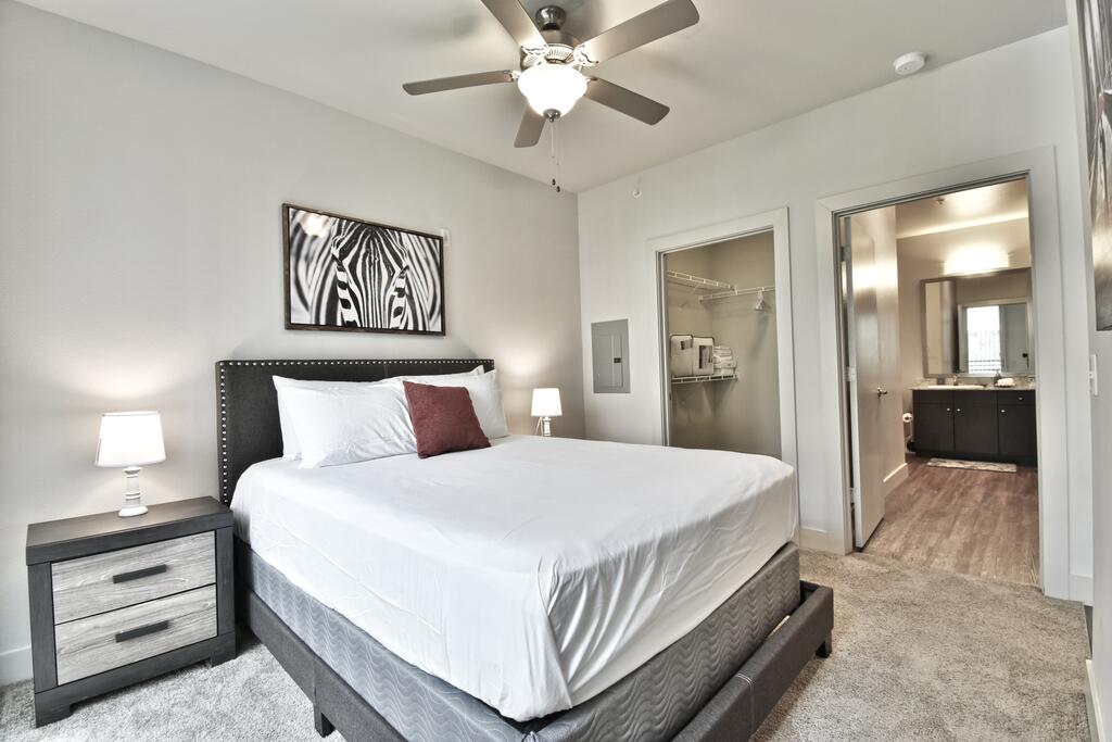 GA Living Suites - Knox District Uptown Dallas - thumb 2