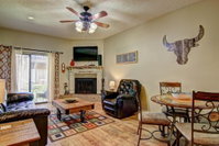 Go with the Flow CW B103 Condo Accommodation Dallas