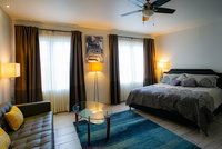 Great Studio on Ocean Drive South Beach Accommodation Dallas