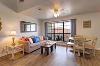 Gulf View Getaway by BlueSwell Accommodation Dallas
