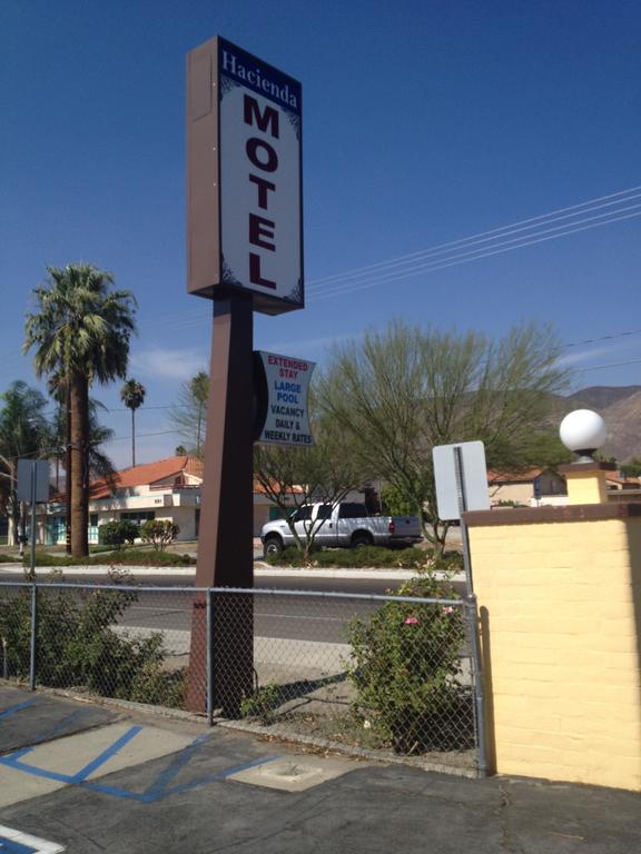 Hacienda Motel - thumb 3