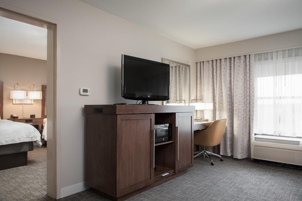 Hampton Inn & Suites Dallas DFW Airport North Grapevine - thumb 3