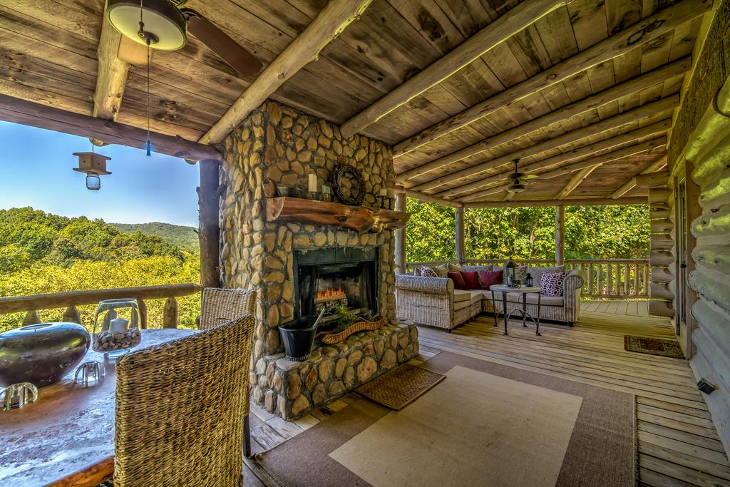 Happily Ever Aska - thumb 1