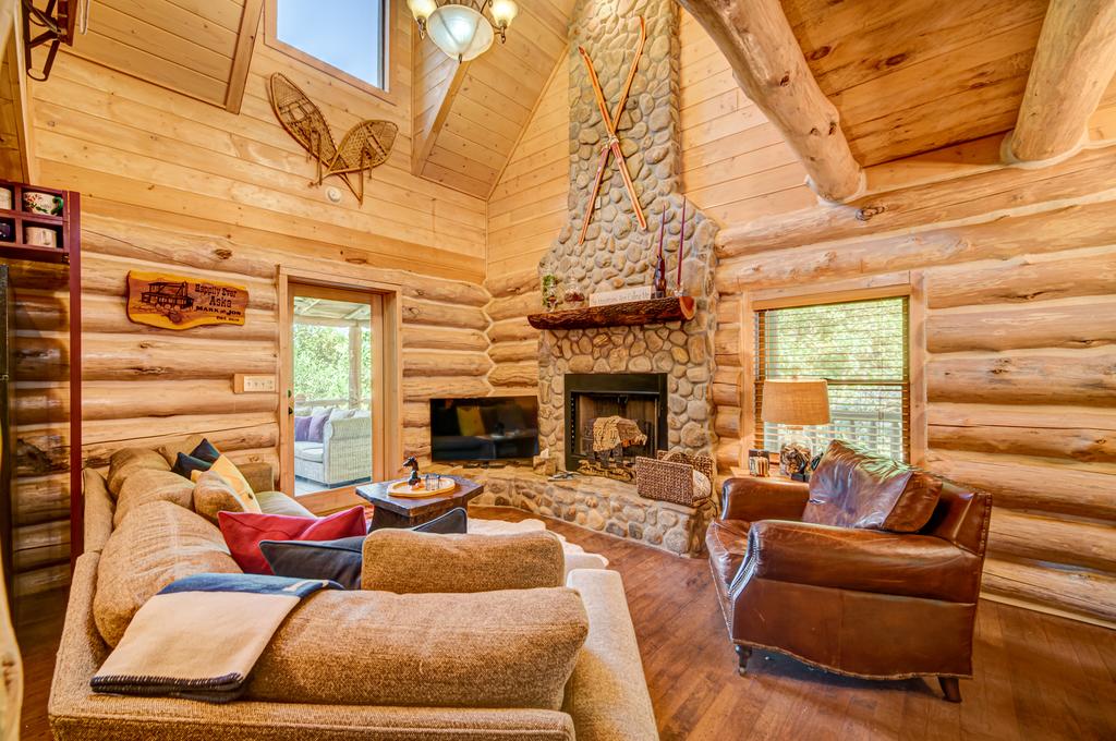 Happily Ever Aska - thumb 3