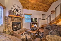 Helen Townhome Walk to Chattahoochee River Accommodation Dallas