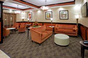 Holiday Inn Express Hotel & Suites Dallas Central Market Center