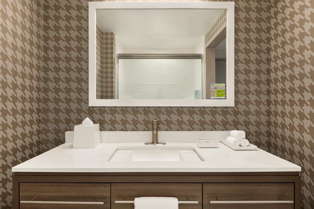 Home2 Suites By Hilton Dallas Downtown At Baylor Scott & White - thumb 1