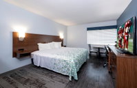 HomeTowne Studios Wilmington - New Castle Accommodation Dallas