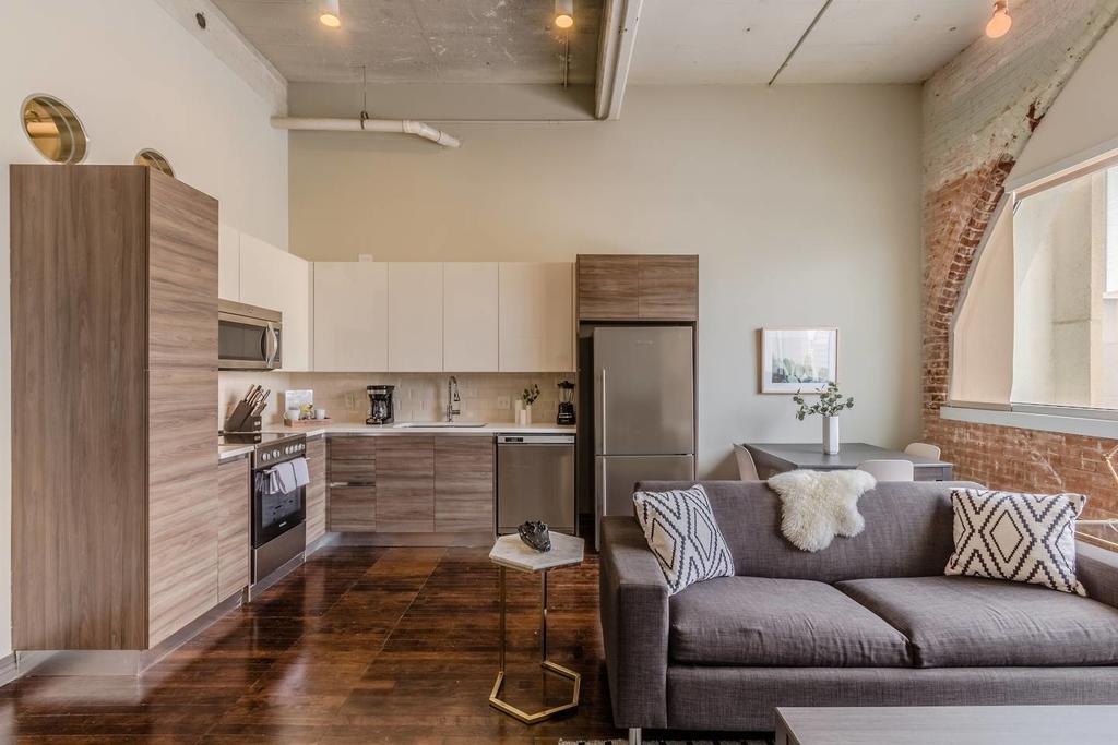 Homey 1BR Unit With Downtown Dallas Views - thumb 2