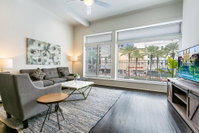 Hosteeva Canal Luxury Condos Accommodation Dallas