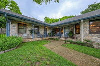Humble House Accommodation Dallas