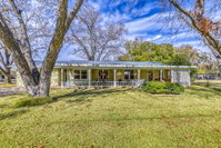 Ida's Gasthaus Accommodation Dallas