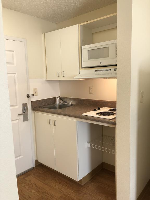 InTown Suites Extended Stay Dallas TX - Brookriver Drive - thumb 3