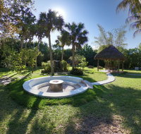 JUPITER WATERFALLS - NEWLY UPDATED - TIKI HUT FIRE PIT KITCHEN POOL HEATER and MORE - Accommodation Dallas