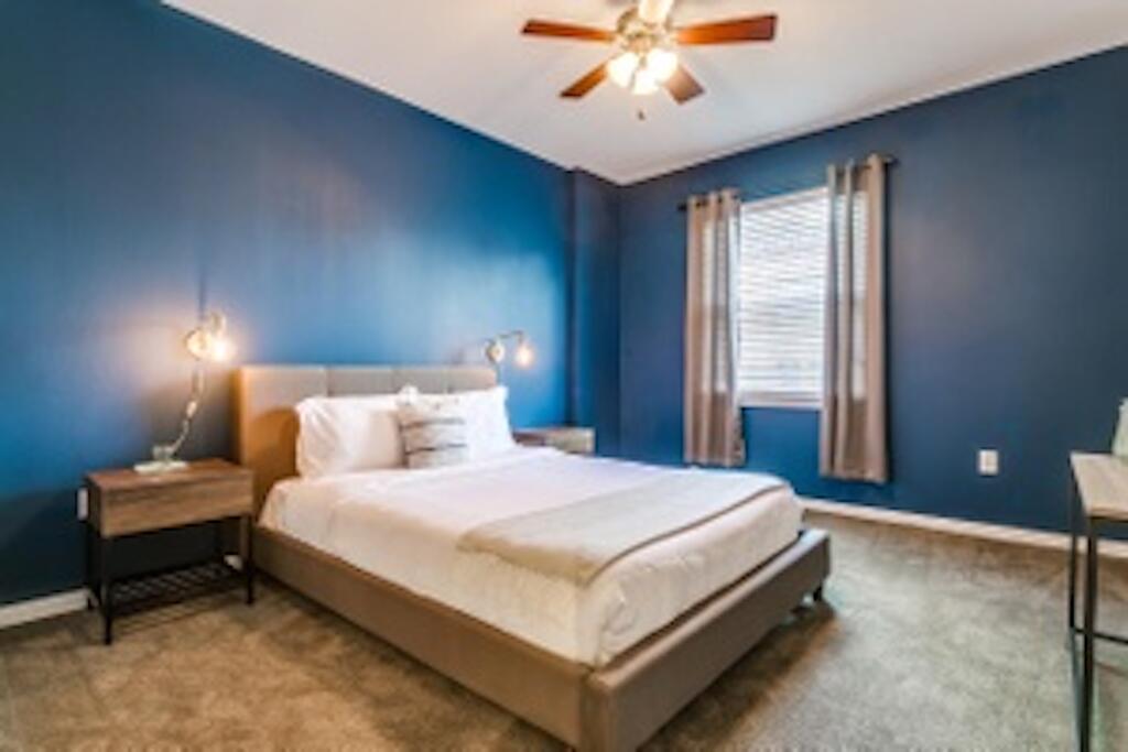 Kasa Dallas West End Apartments - thumb 1