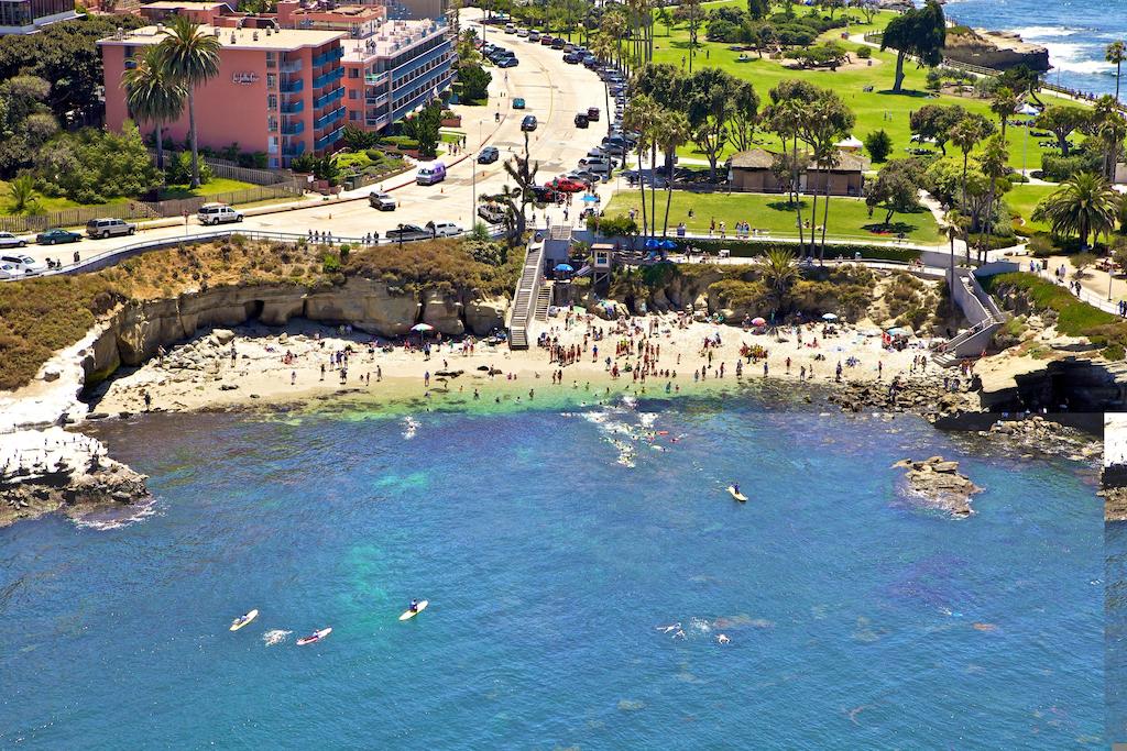 La Jolla Cove Suites - thumb 0