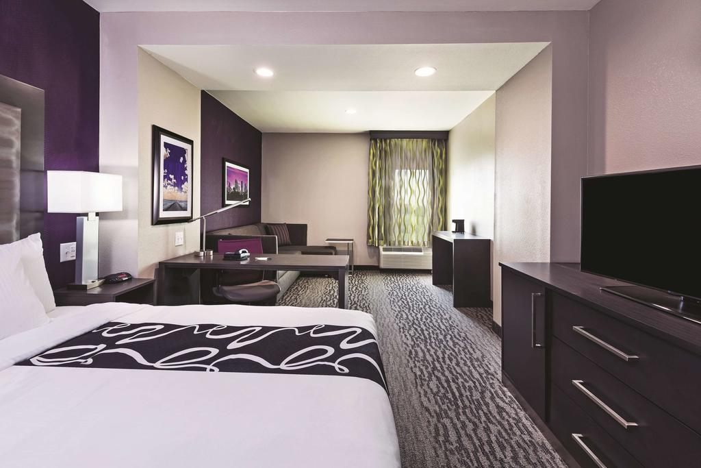 La Quinta By Wyndham College Station South - thumb 3