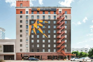 La Quinta By Wyndham Dallas Downtown