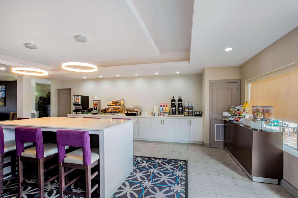 La Quinta By Wyndham Mission At West McAllen - thumb 3