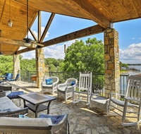 Lakefront Granbury Home with Dock Decks  Views - Accommodation Dallas