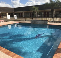 Los Fresnos Inn and Suites - Accommodation Dallas