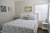 Lovely  Luxurious California Condo 100 Steps to the Sand Accommodation Dallas