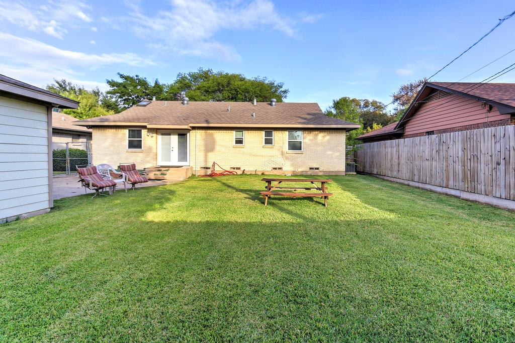 Lovely Farmers Branch House - 1Mi To Golf, Cinema! - thumb 2