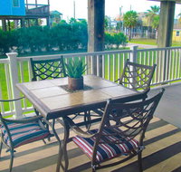 Lovely Freeport Family Home - Steps from the Shore - Accommodation Dallas