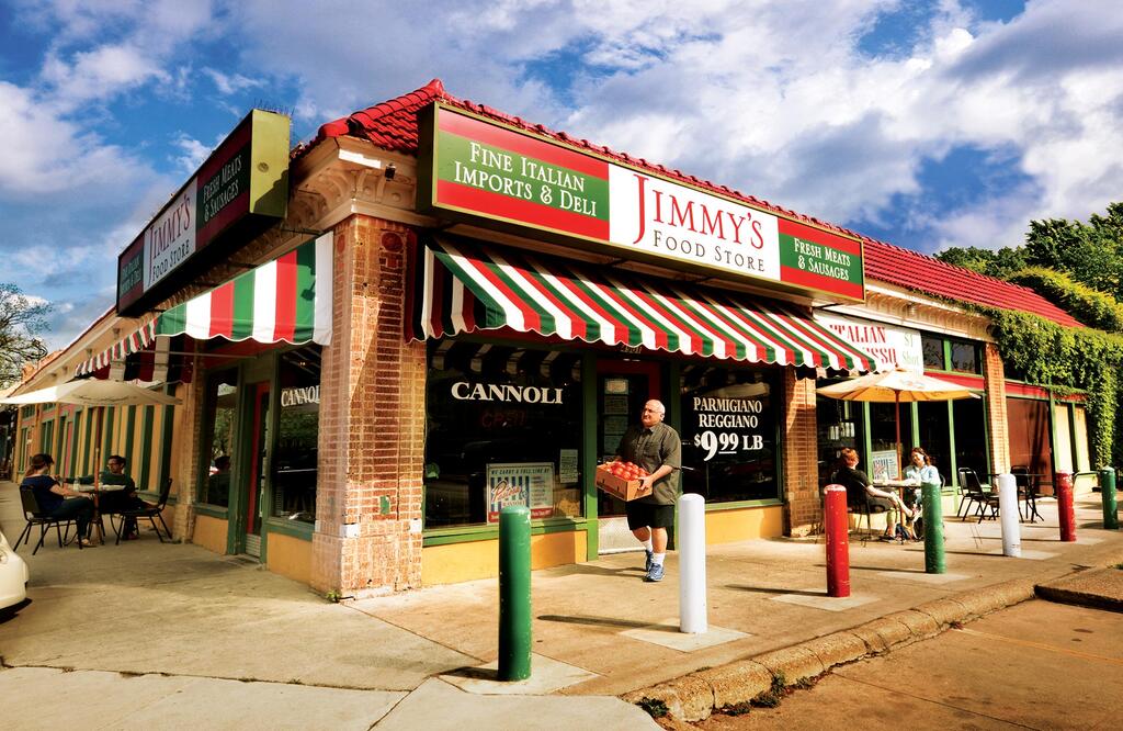 Luxurious Newly Refinished Apt In The Heart Of Dallas - thumb 1