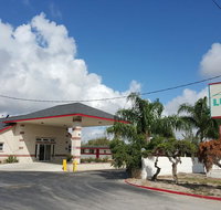 Luxury Inn - Accommodation Dallas