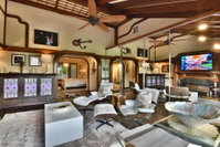 Luxury Serenity  Views on 1 Acre Accommodation Dallas